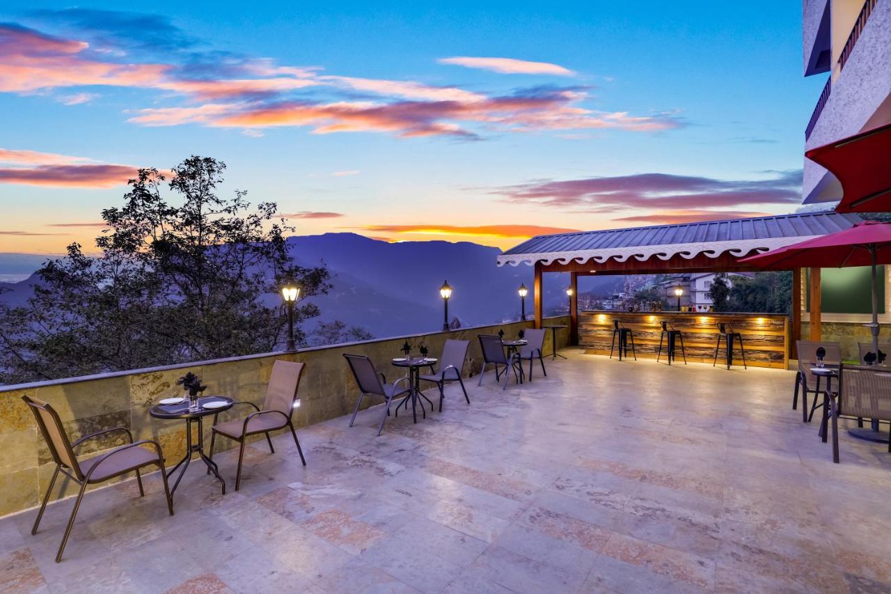 Mount Himalayan Hotel Gangtok Luaran gambar